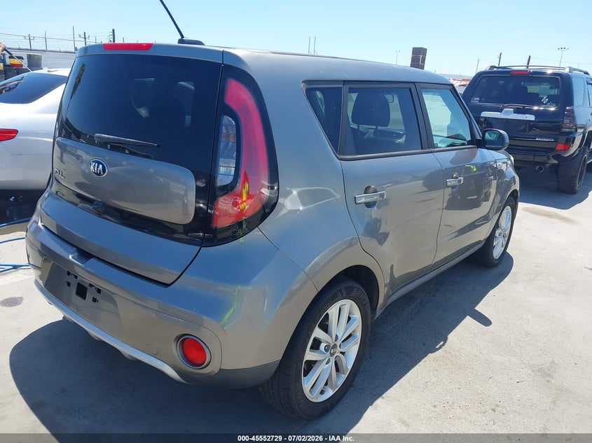 2018 Kia Soul VIN KNDJP3A58J7531709 IAAI salvage auction — NORMAL WEAR, Clear - Dealer Only (California), sold $1,525 on 2026-07-29 (photo 4)