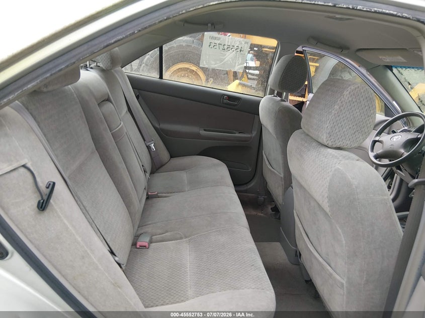 2002 Toyota Camry VIN JTDBE32K520090016 IAAI salvage auction — NORMAL WEAR, Clear (New York), sold $400 on 2026-07-28 (photo 8)