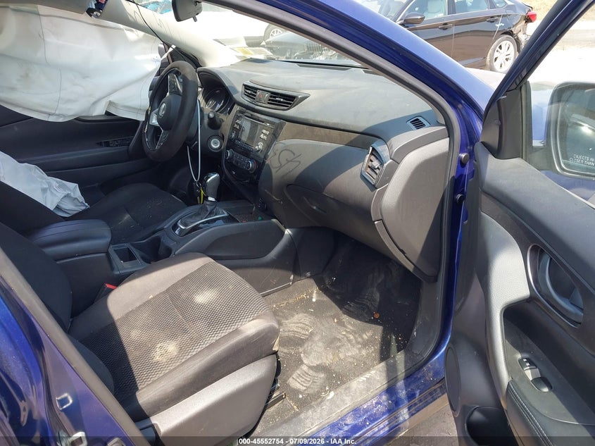 2018 Nissan Rogue VIN JN1BJ1CR4JW261381 IAAI salvage auction — SIDE, Mv-907A (New York), sold $25 on 2026-07-23 (photo 5)