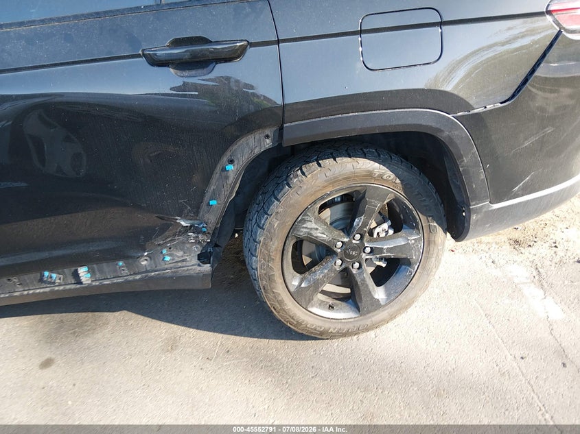 2023 Jeep Grand cherokee VIN 1C4RJKBG3P8736372 IAAI salvage auction — LEFT SIDE, Salvage Title, sold $12,900 on 2026-08-31 (photo 6)