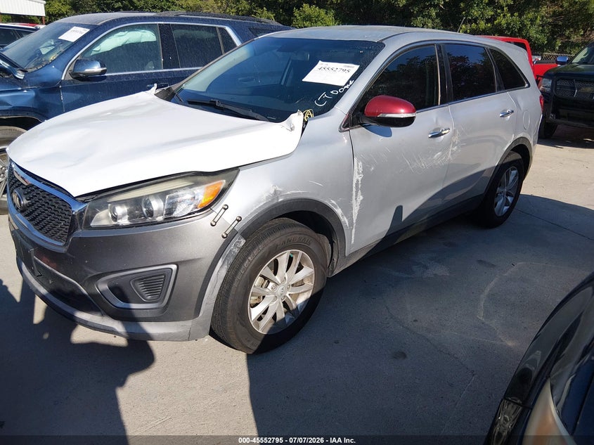 2018 Kia Sorento VIN 5XYPG4A34JG354870 IAAI salvage auction — NORMAL WEAR, Original (Texas), sold $1,250 on 2026-07-29 (photo 2)