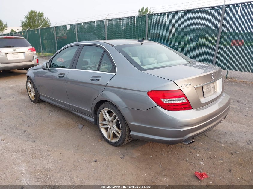 2012 Mercedes-benz C-klasse VIN WDDGF8BB2CA605250 IAAI salvage auction — FRONT END, Mv-907A (New York), sold $525 on 2026-07-28 (photo 3)