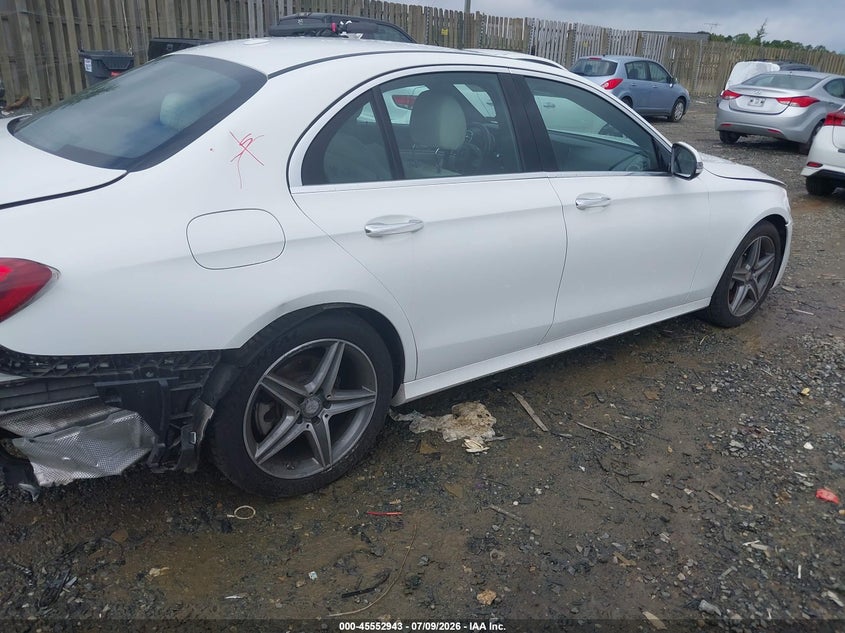 2017 Mercedes-benz E-klasse VIN WDDZF4KB7HA025596 IAAI salvage auction — REAR END, Salvage (Virginia), sold $6,400 on 2026-08-19 (photo 4)