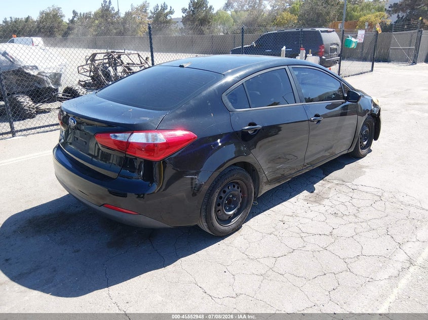 2016 Kia Forte VIN KNAFK4A67G5545203 IAAI salvage auction — RIGHT SIDE, Salvage (California), sold $1,400 on 2026-07-20 (photo 4)