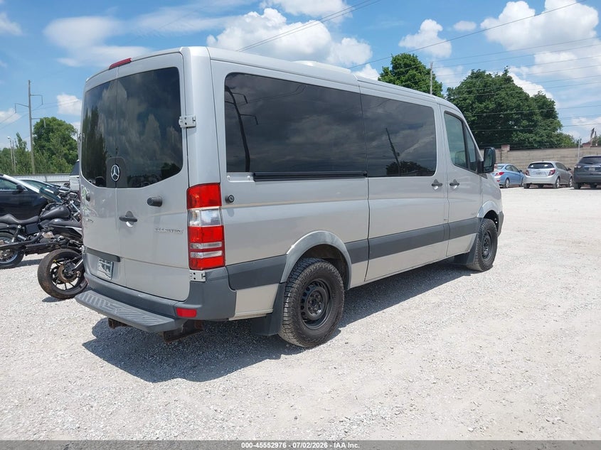 2016 Mercedes-benz Sprinter VIN 8BRPE7DD9GE121871 IAAI salvage auction — HAIL, Clear (Missouri), sold $11,500 on 2026-07-20 (photo 4)