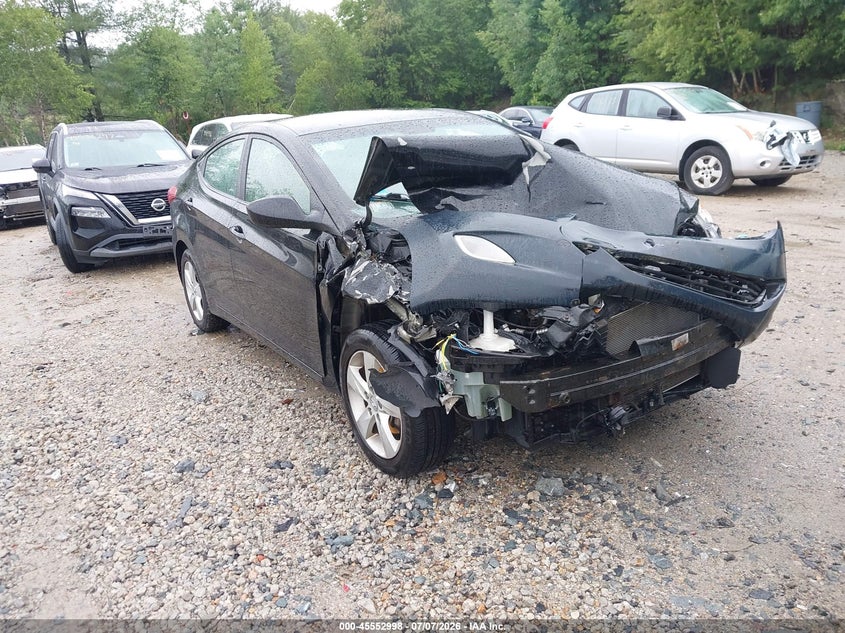 2013 Hyundai Elantra VIN KMHDH4AE2DU587842 IAAI salvage auction — FRONT END, Clear (Massachusetts), sold $350 on 2026-07-28 (photo 1)