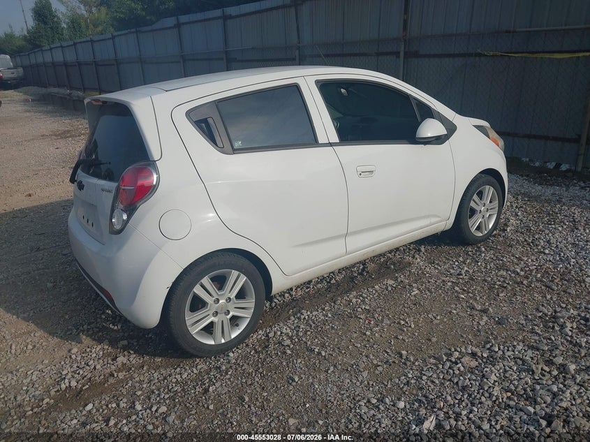 2013 Chevrolet Spark VIN KL8CA6S99DC618732 IAAI salvage auction — NORMAL WEAR, Original (Ohio), sold $25 on 2026-07-22 (photo 4)