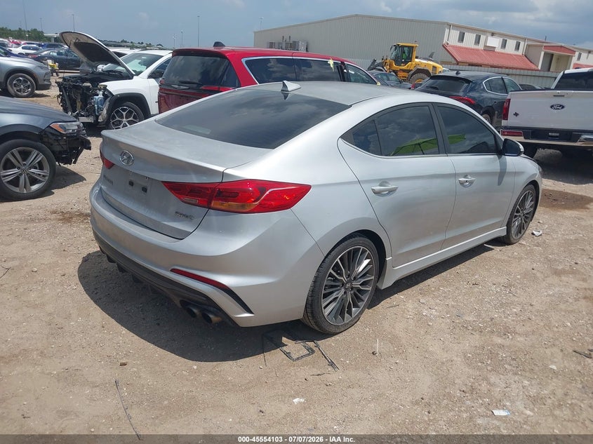 2018 Hyundai Elantra VIN KMHD04LB1JU518632 IAAI salvage auction — FRONT END, Salvage Title, sold $1,600 on 2026-07-31 (photo 4)