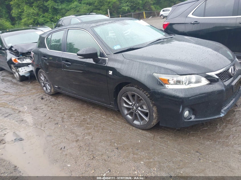 2013 Lexus Ct VIN JTHKD5BHXD2171053 IAAI salvage auction — FRONT END, Clear (Massachusetts), sold $4,050 on 2026-07-11 (photo 1)