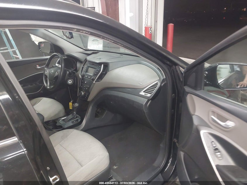 2015 Hyundai Santa fe VIN 5XYZU3LB5FG265137 IAAI salvage auction — SIDE, Salvage (Arizona), sold $2,050 on 2026-07-29 (photo 5)