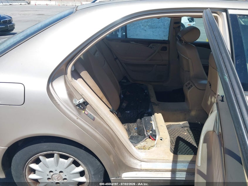 2001 Mercedes-benz E-class VIN WDBJF65J81B355834 IAAI salvage auction — NORMAL WEAR, Clear - Dealer Only (California), sold $350 on 2026-07-29 (photo 8)