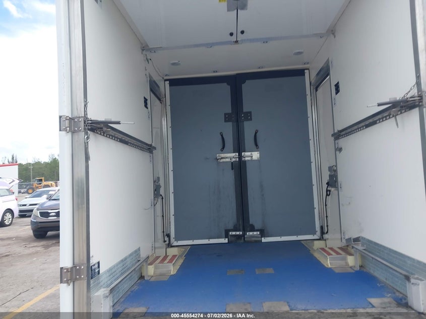 2022 Ford Transit-350 VIN 1FDBW5Z81NKA39765 IAAI salvage auction — UNKNOWN, Clear (Florida), sold $8,575 on 2026-07-20 (photo 8)
