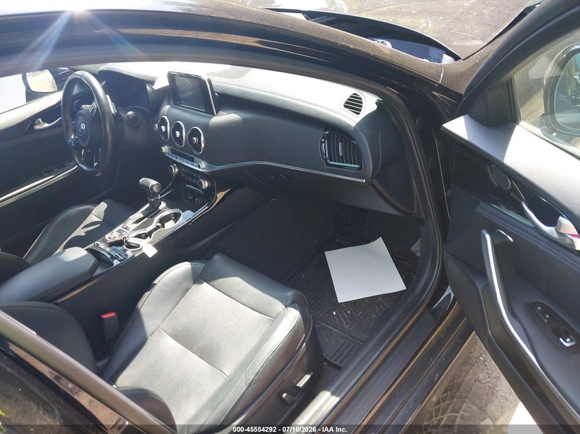 2018 Kia Stinger VIN KNAE15LA0J6016666 IAAI salvage auction — FRONT END, Salvage (Massachusetts), sold $2,875 on 2026-08-20 (photo 5)