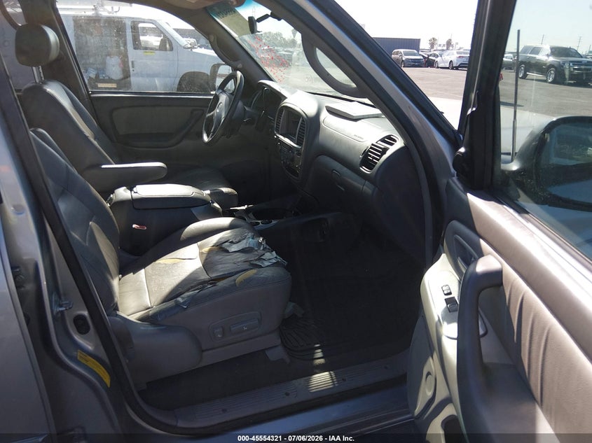 2002 Toyota Sequoia VIN 5TDZT38A22S081161 IAAI salvage auction — FRONT END, Salvage (California), sold $775 on 2026-07-30 (photo 5)