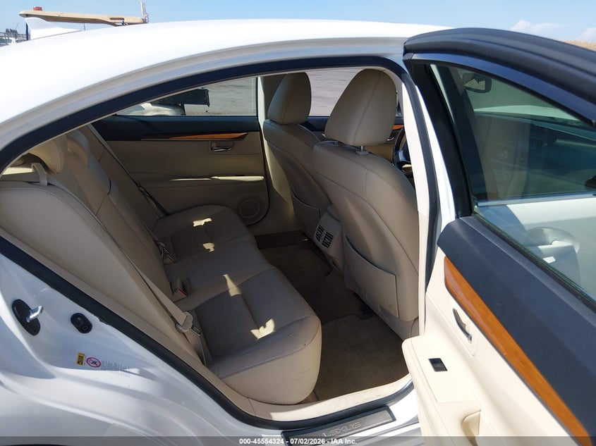 2014 Lexus ES VIN JTHBW1GG8E2074177 IAAI salvage auction — FRONT END, Salvage Title, sold $3,250 on 2026-07-29 (photo 8)
