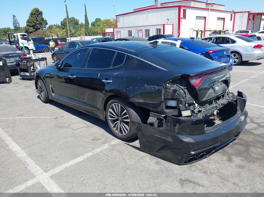 2019 Kia Stinger VIN KNAE15LA9K6066581 IAAI salvage auction — REAR END, Salvage (California), sold $2,700 on 2026-07-23 (photo 3)
