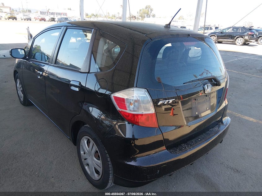 2011 Honda Fit VIN JHMGE8G3XBS009132 IAAI salvage auction — SIDE, Salvage (California), sold $1,200 on 2026-07-22 (photo 3)
