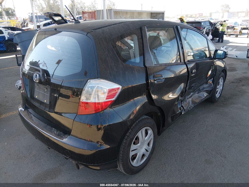 2011 Honda Fit VIN JHMGE8G3XBS009132 IAAI salvage auction — SIDE, Salvage (California), sold $1,200 on 2026-07-22 (photo 4)