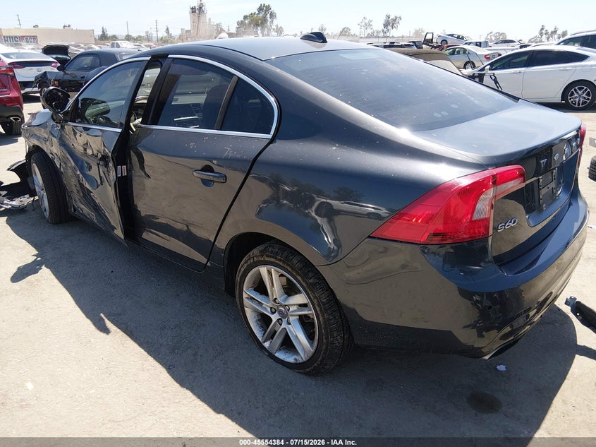 2015 Volvo S60 VIN YV140MFM8F1351805 IAAI salvage auction — SIDE, Wait Title, sold $900 on 2026-09-02 (photo 3)