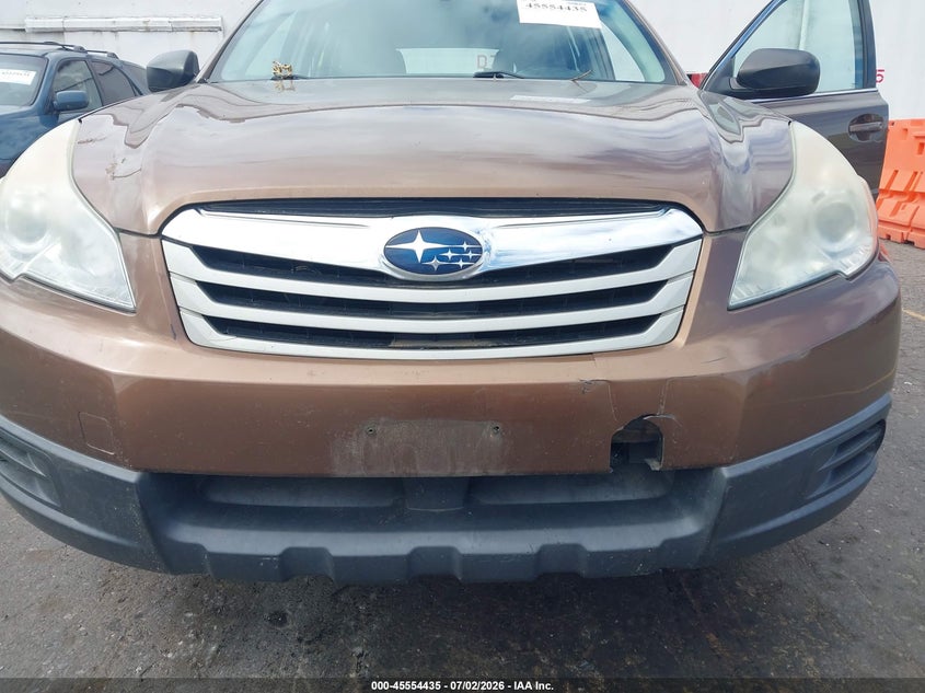 2011 Subaru Outback VIN 4S4BRBAC9B3439648 IAAI salvage auction — NORMAL WEAR, Clear-Dealer Only (Oregon), sold $550 on 2026-07-09 (photo 6)