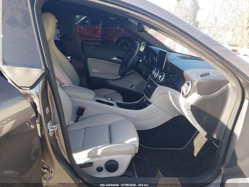 2016 Mercedes-benz Cla-klasse VIN WDDSJ4EB2GN343810 IAAI salvage auction — UNDERCARRIAGE, Salvage (California), sold $1,200 on 2026-07-18 (photo 5)