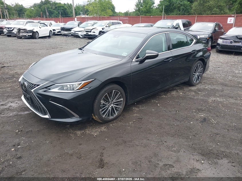 2025 Lexus ES VIN 58ADA1C13SU076322 IAAI salvage auction — SIDE, Salvage (Idaho), sold $19,600 on 2026-08-01 (photo 2)