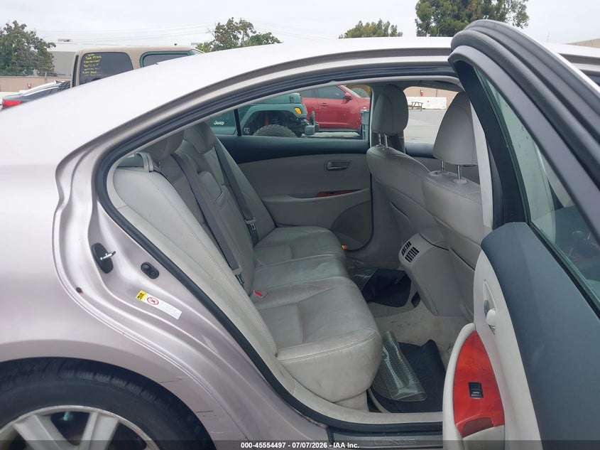 2007 Lexus Es 350 VIN JTHBJ46G772057472 IAAI salvage auction — NORMAL WEAR, Clear - Dealer Only (California), sold $2,000 on 2026-07-13 (photo 8)