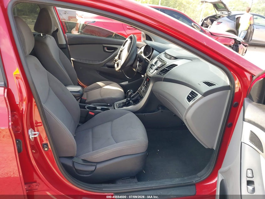 2016 Hyundai Elantra VIN KMHDH4AEXGU588063 IAAI salvage auction — LEFT FRONT, Salvage Title, sold $725 on 2026-08-02 (photo 5)