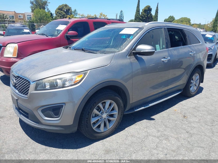 2016 Kia Sorento VIN 5XYPG4A33GG140672 IAAI salvage auction — VANDALISM, Non-Repairable (California), sold $925 on 2026-07-23 (photo 2)