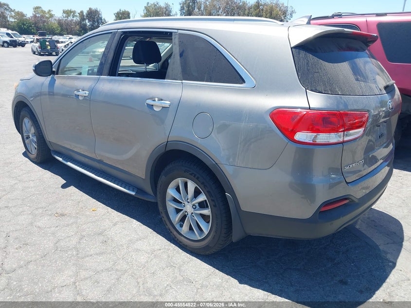 2016 Kia Sorento VIN 5XYPG4A33GG140672 IAAI salvage auction — VANDALISM, Non-Repairable (California), sold $925 on 2026-07-23 (photo 3)
