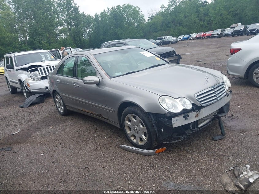 2006 Mercedes-benz C class VIN WDBRF92H06F768188 IAAI salvage auction — FRONT END, Salvage (Ohio), sold $250 on 2026-08-20 (photo 1)