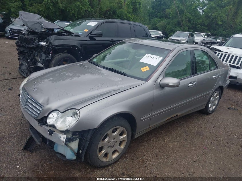 2006 Mercedes-benz C class VIN WDBRF92H06F768188 IAAI salvage auction — FRONT END, Salvage (Ohio), sold $250 on 2026-08-20 (photo 2)