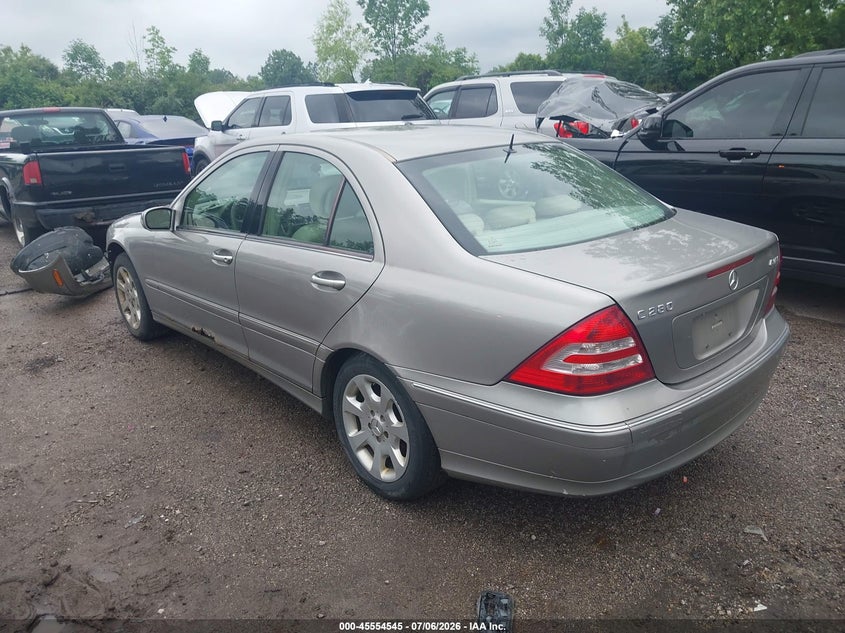 2006 Mercedes-benz C class VIN WDBRF92H06F768188 IAAI salvage auction — FRONT END, Salvage (Ohio), sold $250 on 2026-08-20 (photo 3)