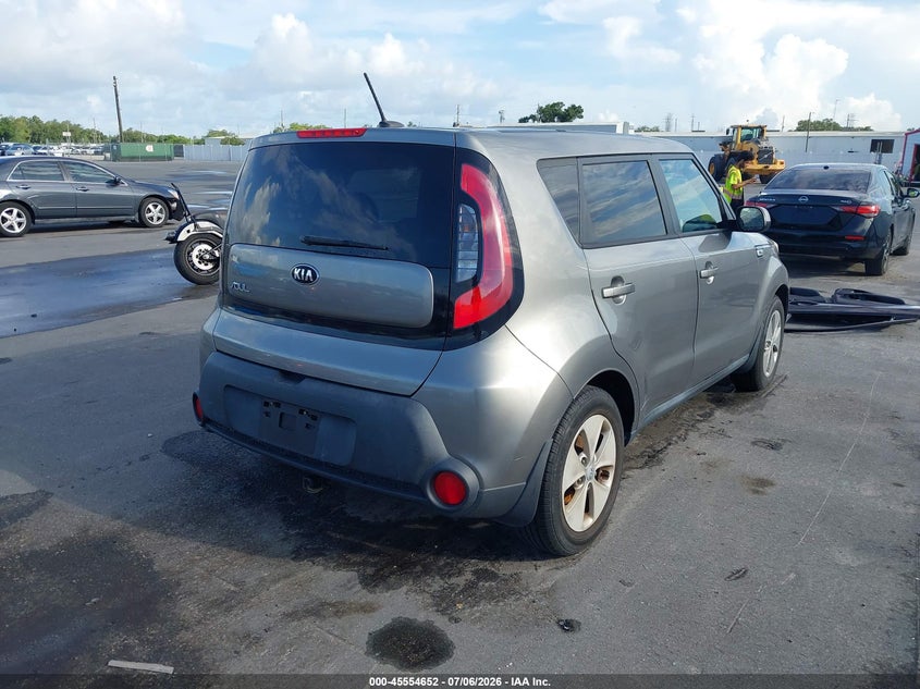 2015 Kia Soul VIN KNDJN2A23F7125608 IAAI salvage auction — NORMAL WEAR, Clear (Florida), sold $950 on 2026-07-29 (photo 4)