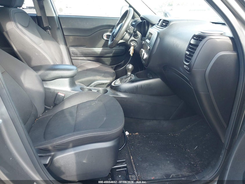 2015 Kia Soul VIN KNDJN2A23F7125608 IAAI salvage auction — NORMAL WEAR, Clear (Florida), sold $950 on 2026-07-29 (photo 5)