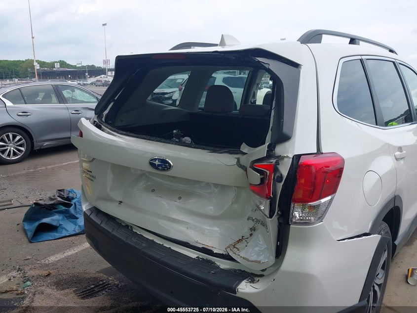 2021 Subaru Forester VIN JF2SKAUCXMH511754 IAAI salvage auction — REAR END, Salvage Title, sold $8,700 on 2026-08-24 (photo 6)
