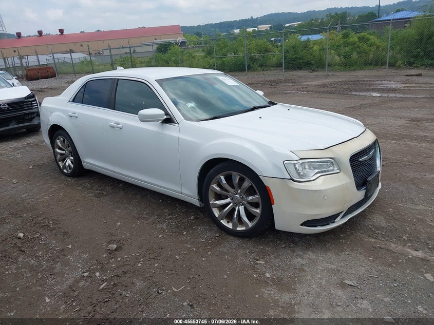 2016 Chrysler 300 VIN 2C3CCAAG5GH343774 IAAI salvage auction — NORMAL WEAR, Salvage Title, sold $1,300 on 2026-09-01 (photo 1)