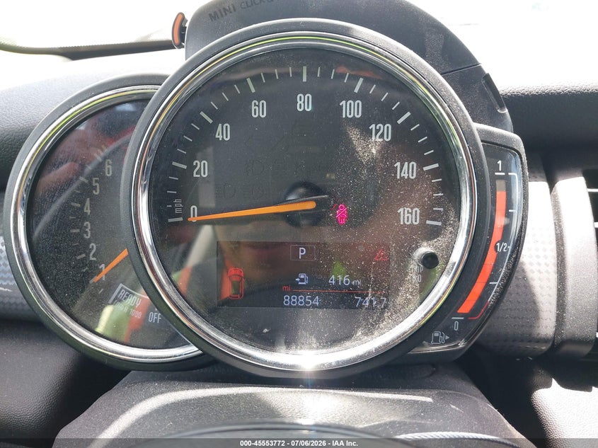 2019 Mini Hard top VIN WMWXP5C55K2H31559 IAAI salvage auction — LEFT FRONT, Salvage Title, sold $1,650 on 2026-08-08 (photo 7)