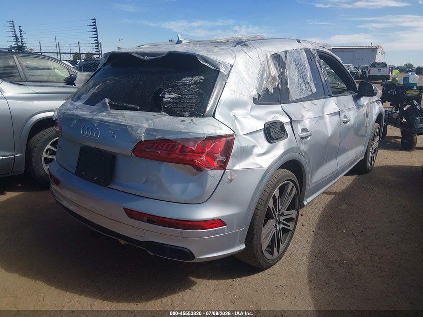 2019 Audi Sq5 VIN WA1B4AFY6K2076615 IAAI salvage auction — SIDE, Clear (Colorado), sold $2,650 on 2026-07-28 (photo 4)