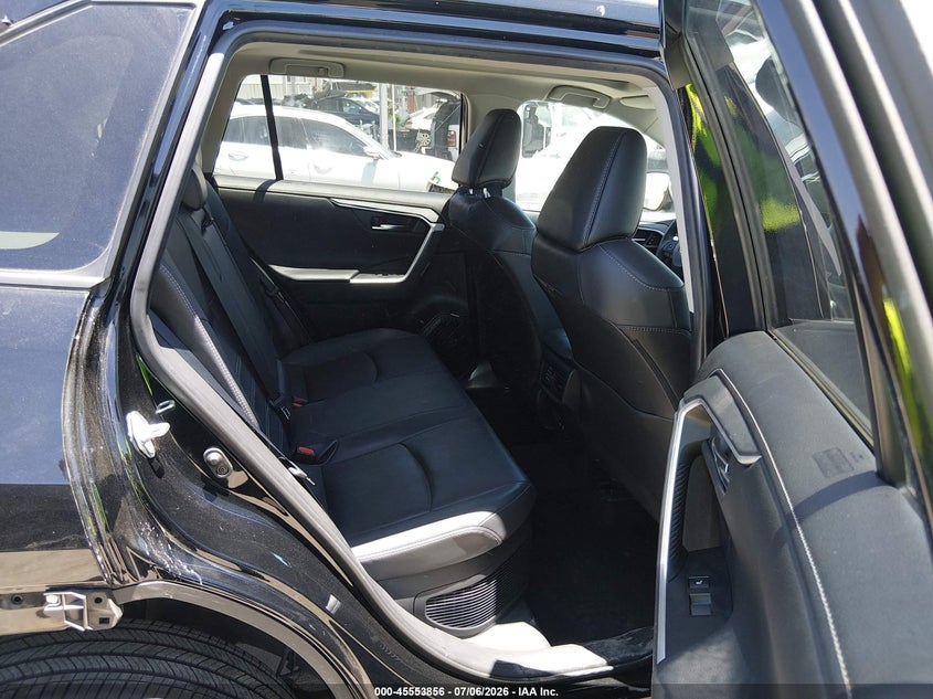 2021 Toyota Rav 4 VIN 4T3D6RFV0MU015168 IAAI salvage auction — REAR END, Salvage (California), sold $14,700 on 2026-07-29 (photo 8)
