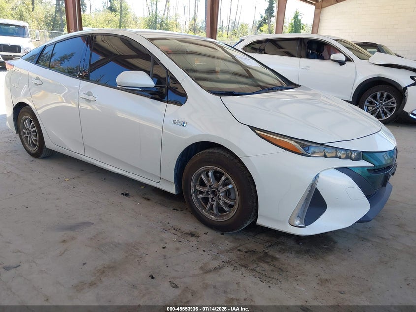 2018 Toyota Prius VIN JTDKARFP3J3082014 IAAI salvage auction — REAR END, Salvage Title, sold $6,800 on 2026-07-24 (photo 1)