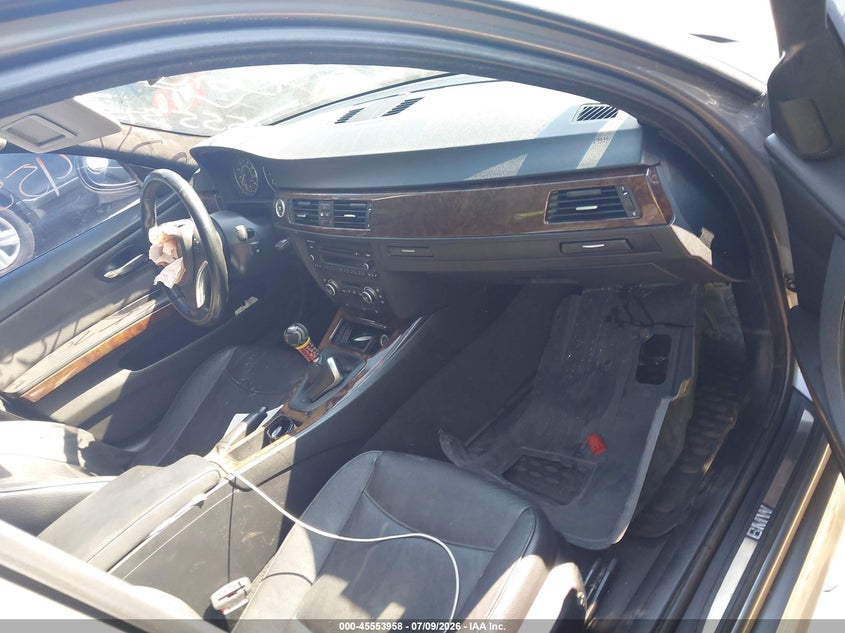 2009 BMW 3 series VIN WBAPK53599A514866 IAAI salvage auction — FRONT END, Clear (Massachusetts), sold $200 on 2026-08-04 (photo 5)