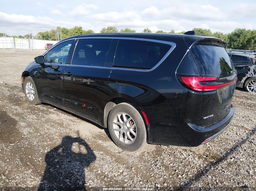 2025 Chrysler Pacifica VIN 2C4RC1BG5SR579106 IAAI salvage auction — FRONT END, Enterprise Vehicles Clear Only (Virginia), sold $13,100 on 2026-07-09 (photo 3)