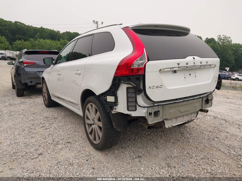 2017 Volvo Xc60 VIN YV440MRU9H2136302 IAAI salvage auction — REAR END, Salvage (Massachusetts), sold $2,700 on 2026-08-18 (photo 3)