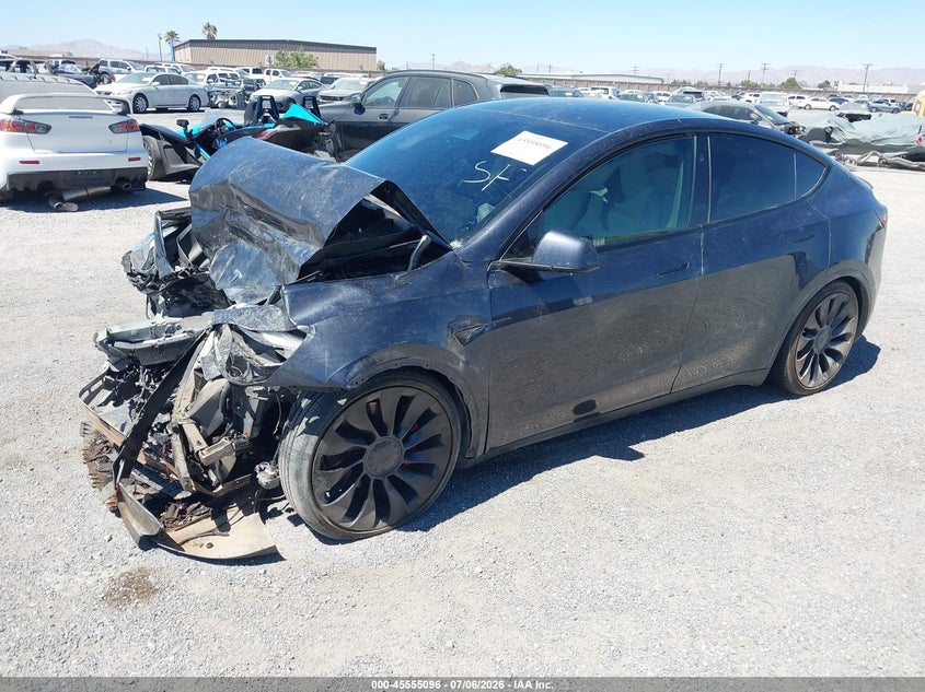2025 Tesla Model y VIN 7SAYGDEF0SF237579 IAAI salvage auction — FRONT END, Wait Title, sold $8,100 on 2026-08-29 (photo 2)