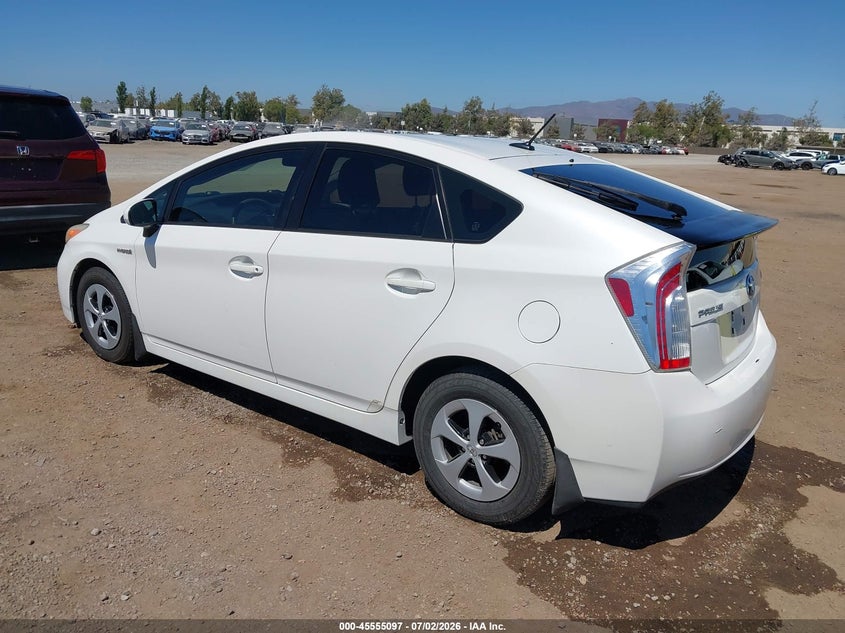 2013 Toyota Prius VIN JTDKN3DU1D5688298 IAAI salvage auction — NORMAL WEAR, Clear - Dealer Only (California), sold $3,550 on 2026-07-29 (photo 3)