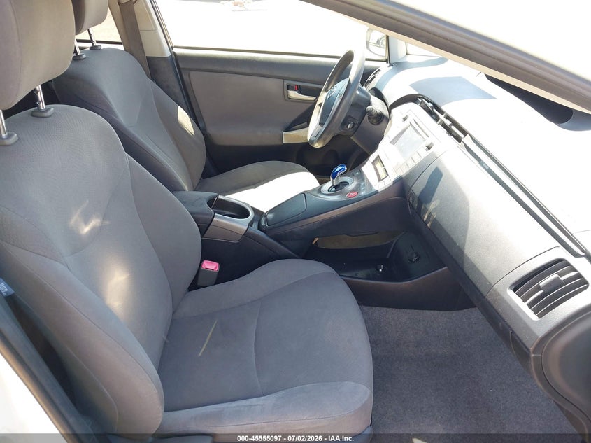 2013 Toyota Prius VIN JTDKN3DU1D5688298 IAAI salvage auction — NORMAL WEAR, Clear - Dealer Only (California), sold $3,550 on 2026-07-29 (photo 5)