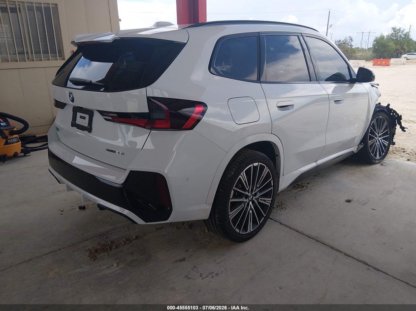 2026 BMW X1 VIN WBX73EF0XT5579504 IAAI salvage auction — FRONT END, Salvage Title, sold $18,400 on 2026-08-01 (photo 4)