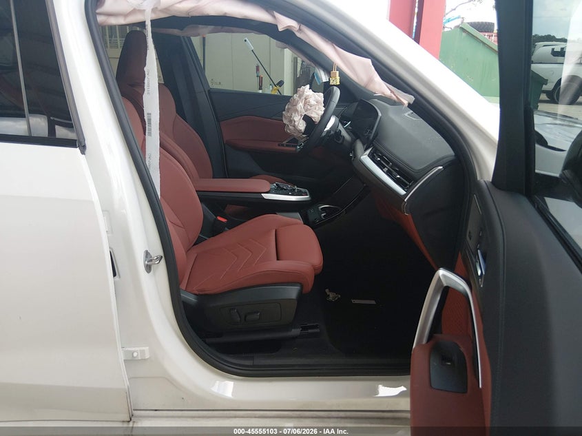 2026 BMW X1 VIN WBX73EF0XT5579504 IAAI salvage auction — FRONT END, Salvage Title, sold $18,400 on 2026-08-01 (photo 5)