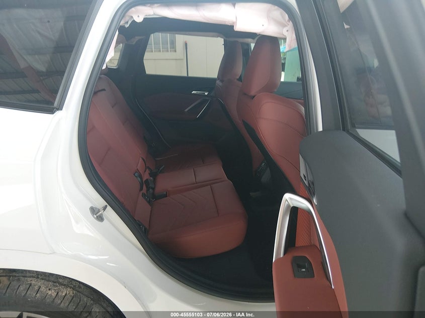 2026 BMW X1 VIN WBX73EF0XT5579504 IAAI salvage auction — FRONT END, Salvage Title, sold $18,400 on 2026-08-01 (photo 8)